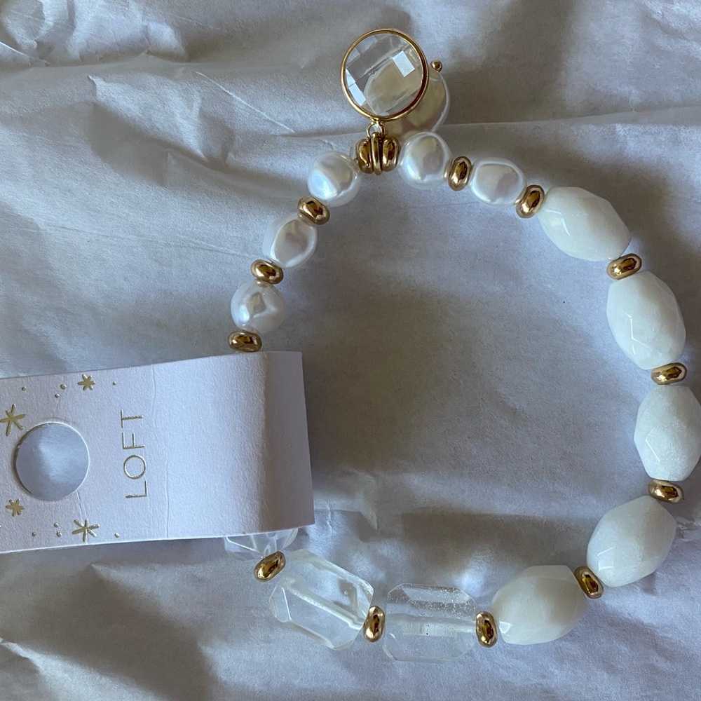 🌸🌸🌸LOFT STONE TASSEL BEADED STRETCH BRACELET - Picture 2 of 2